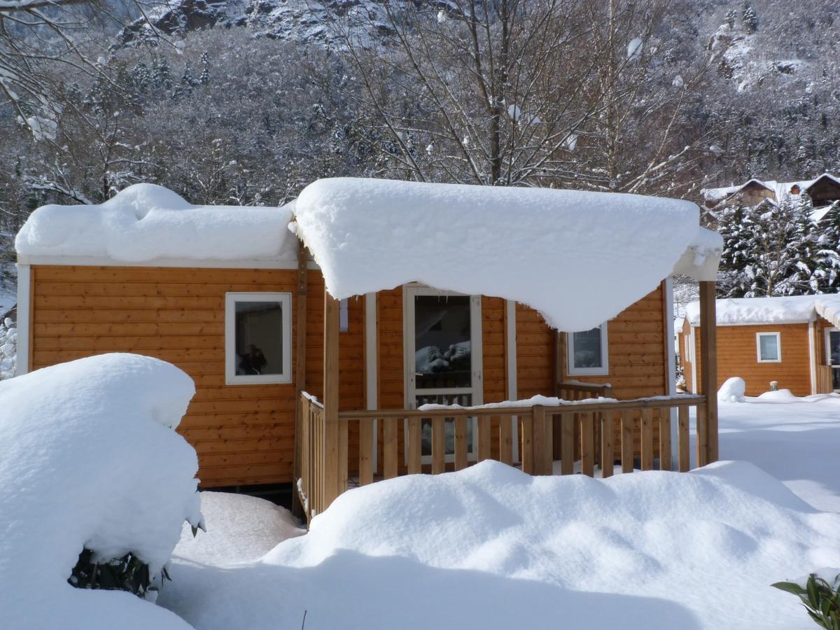 Camping Chantecler Bagneres-de-Luchon ภายนอก รูปภาพ